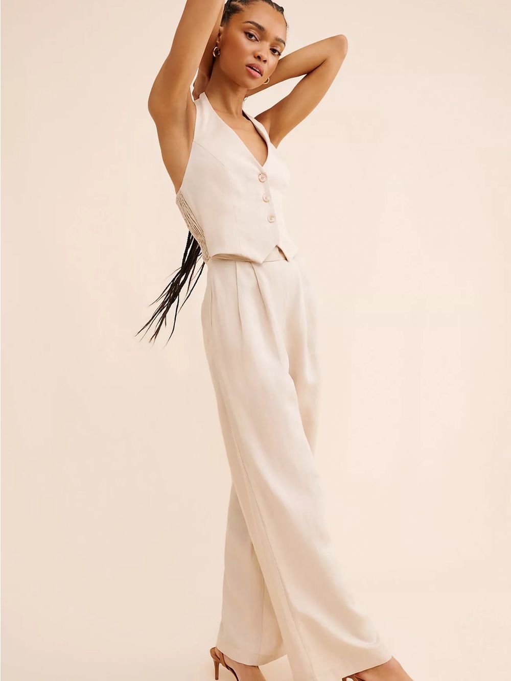 Astr The Label Cream Sleeveless V-Neck Cropped Vest with Wide-Leg Pants - Picture 3 of 15